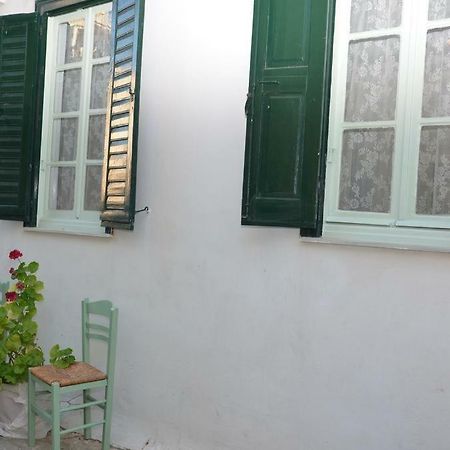 Aegli Rooms Тинос Экстерьер фото